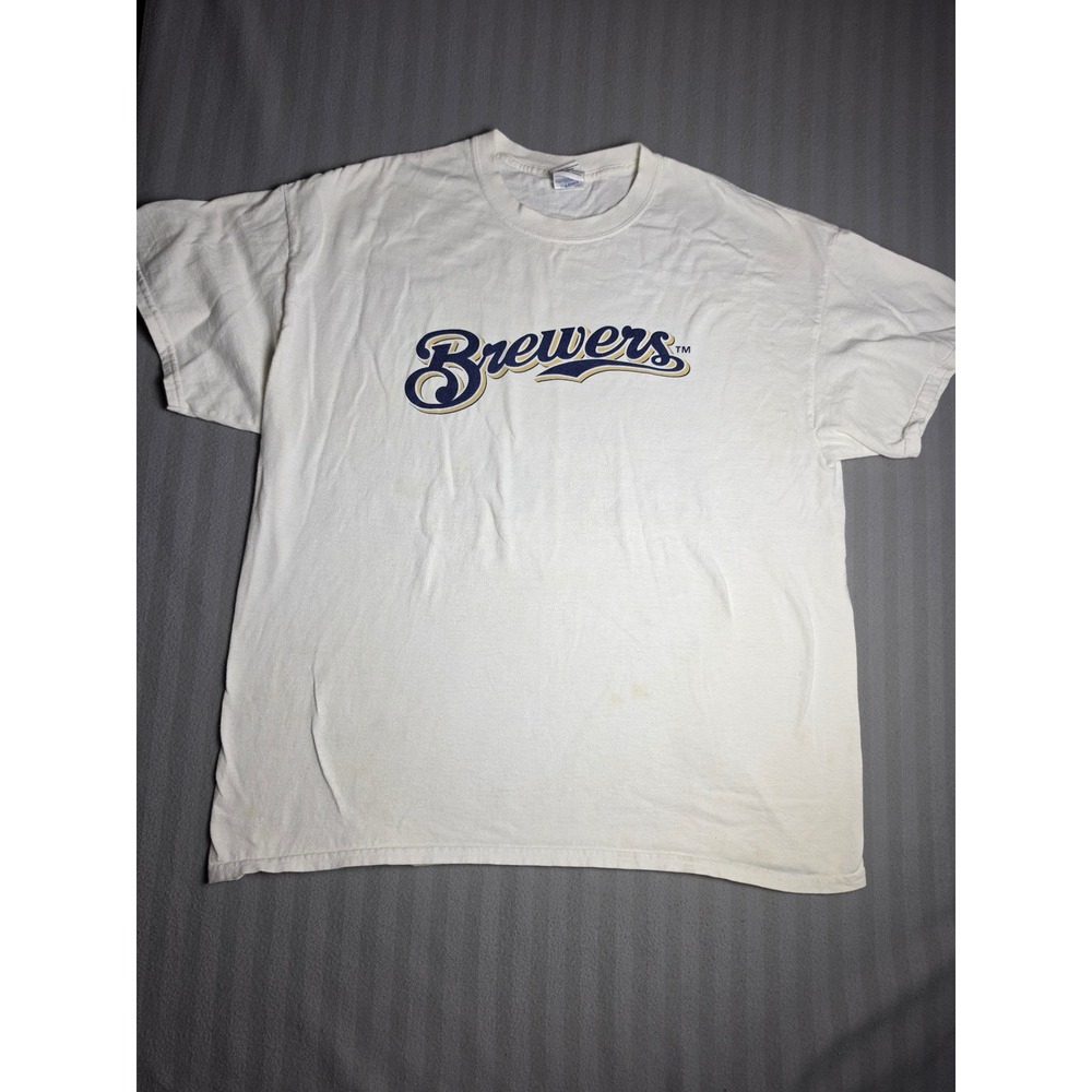Gildan Milwaukee Brewers Giant Slugger Challenge Graphic T-Shirt Mens XL White